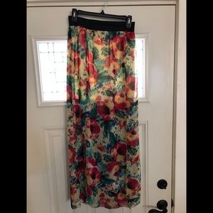 Floral maxi skirt